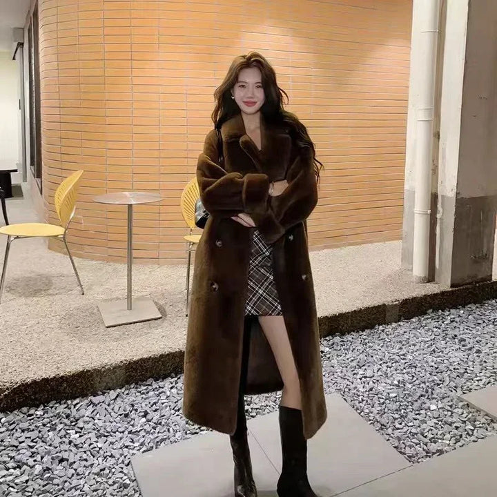 New Women's Winter Fur Fur One Piece Coat Long Thickened Fur Coat