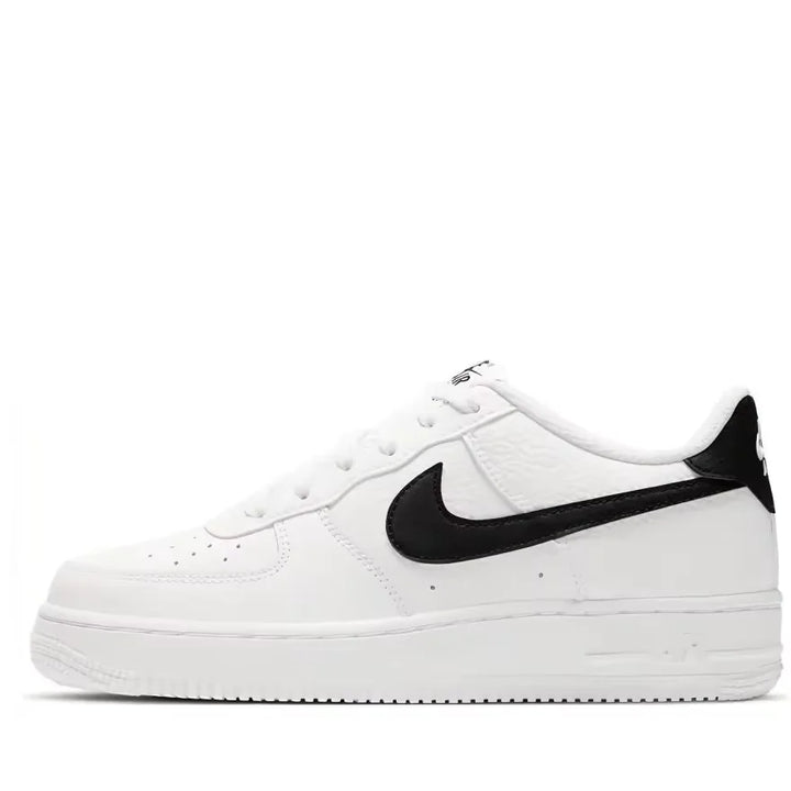 Nike Court Borough Low Low-Top Kidsren's Sneakers Black and White